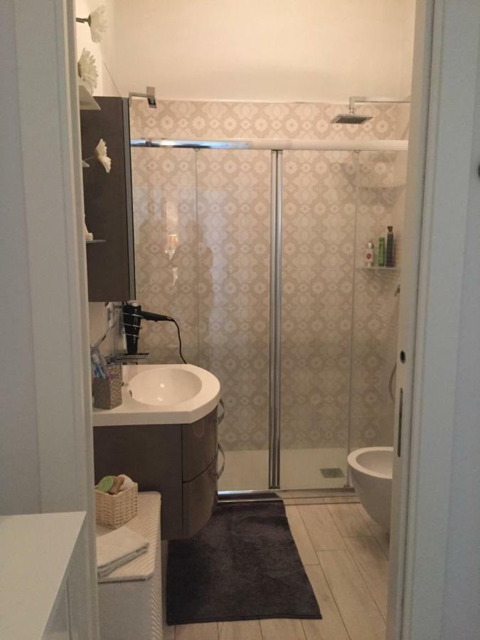 Medeum Apartment Modugno Luaran gambar